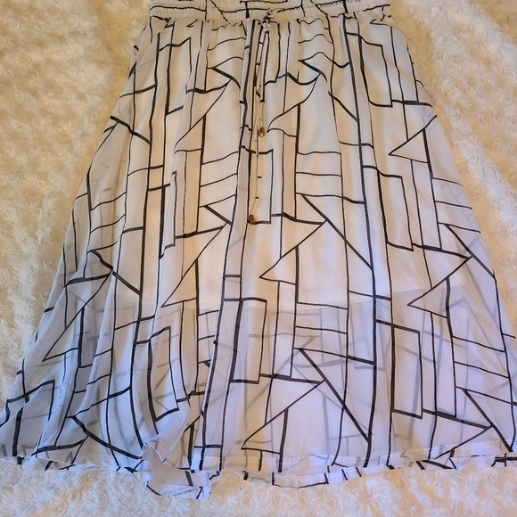 Worthington White Skirt PS - Picture 5 of 5